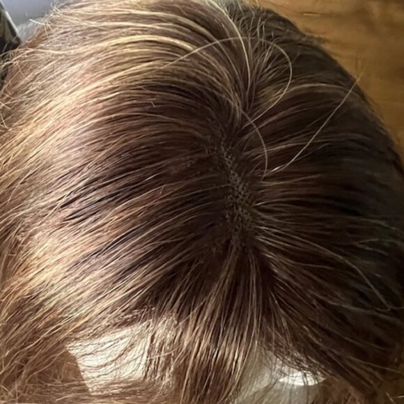 Uniwigs 7"x8" Courtney | Mono Part | Right Part Remy Human Hair Topper - Picture 4 of 5